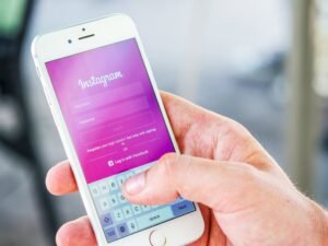 Read more about the article How to ACTUALLY Grow Your Business Using Instagram in 2023 